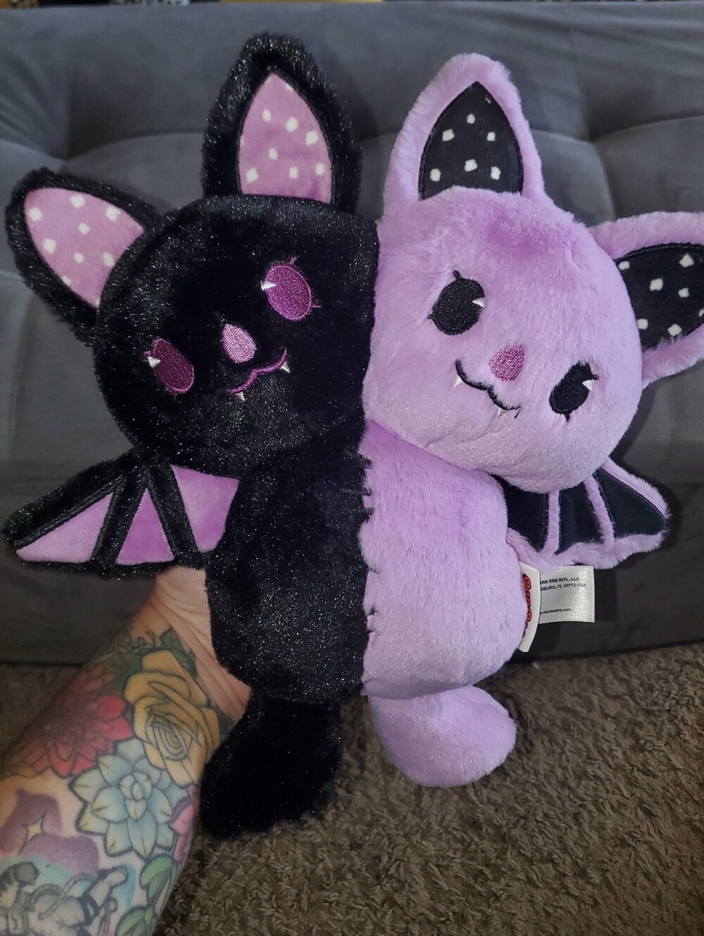 *NWOT* Adorable black and purple conjoined bat plush
